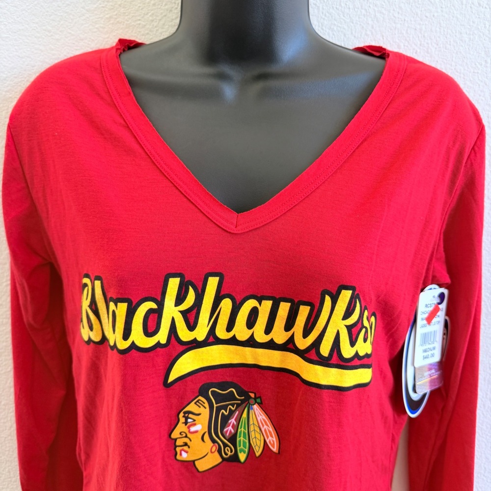 G-III Sport Chicago Blackhawks Womens Red V-Neck Long Sleeve Knit Top Medium NEW